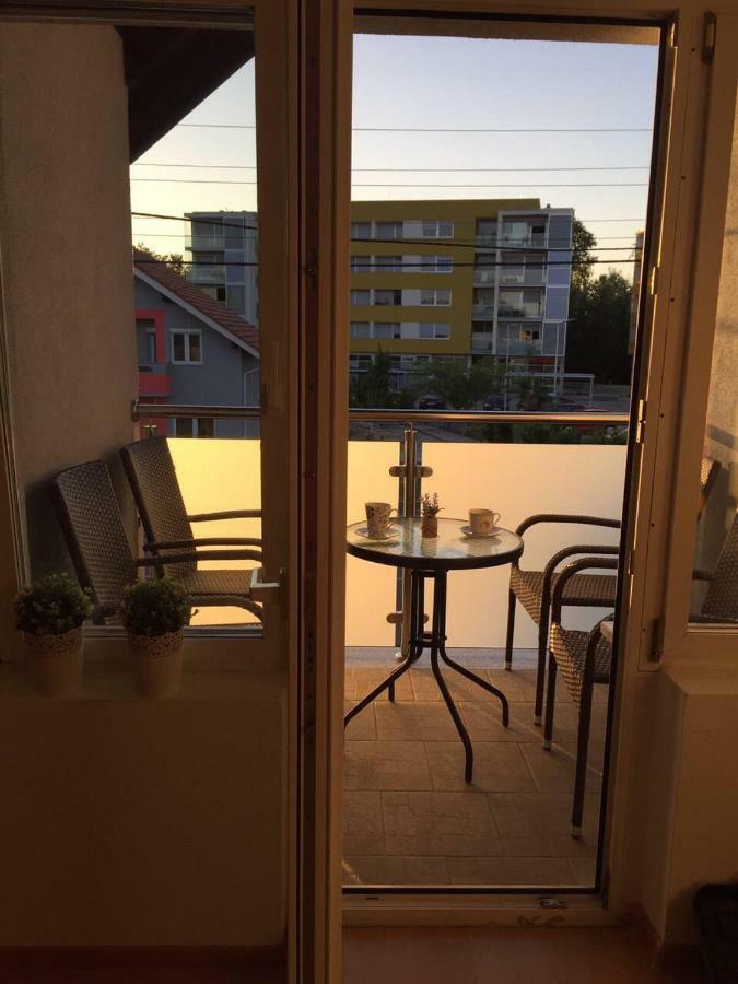 Apartment Melody Иванич-Град Экстерьер фото